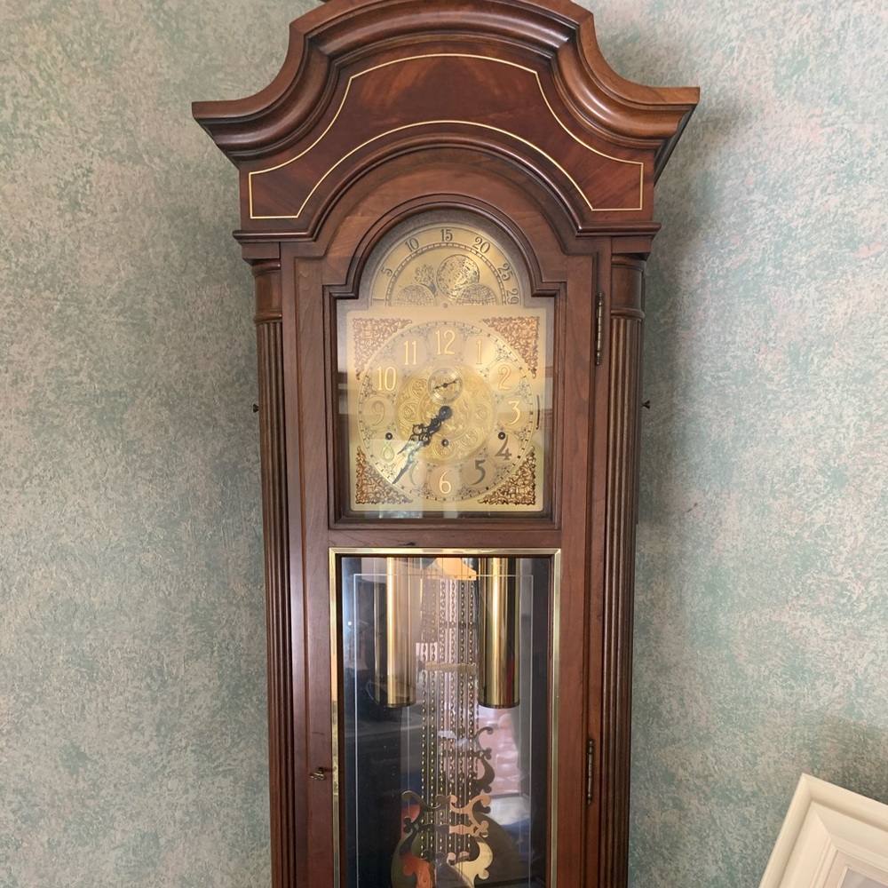 1982 Howard Miller Grandfather Clock